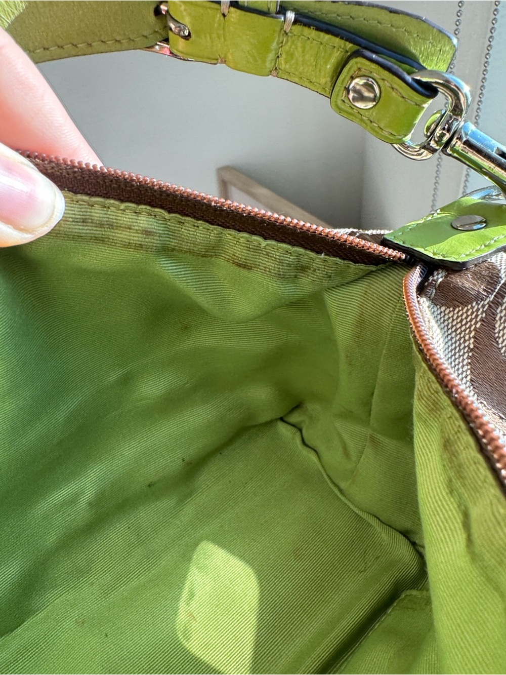 Coach Signature Jacquard Shoulder Bag Lime Green Rare Colorway Y2K - Picture 9 of 9